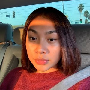 Meet your Posher, Daniela